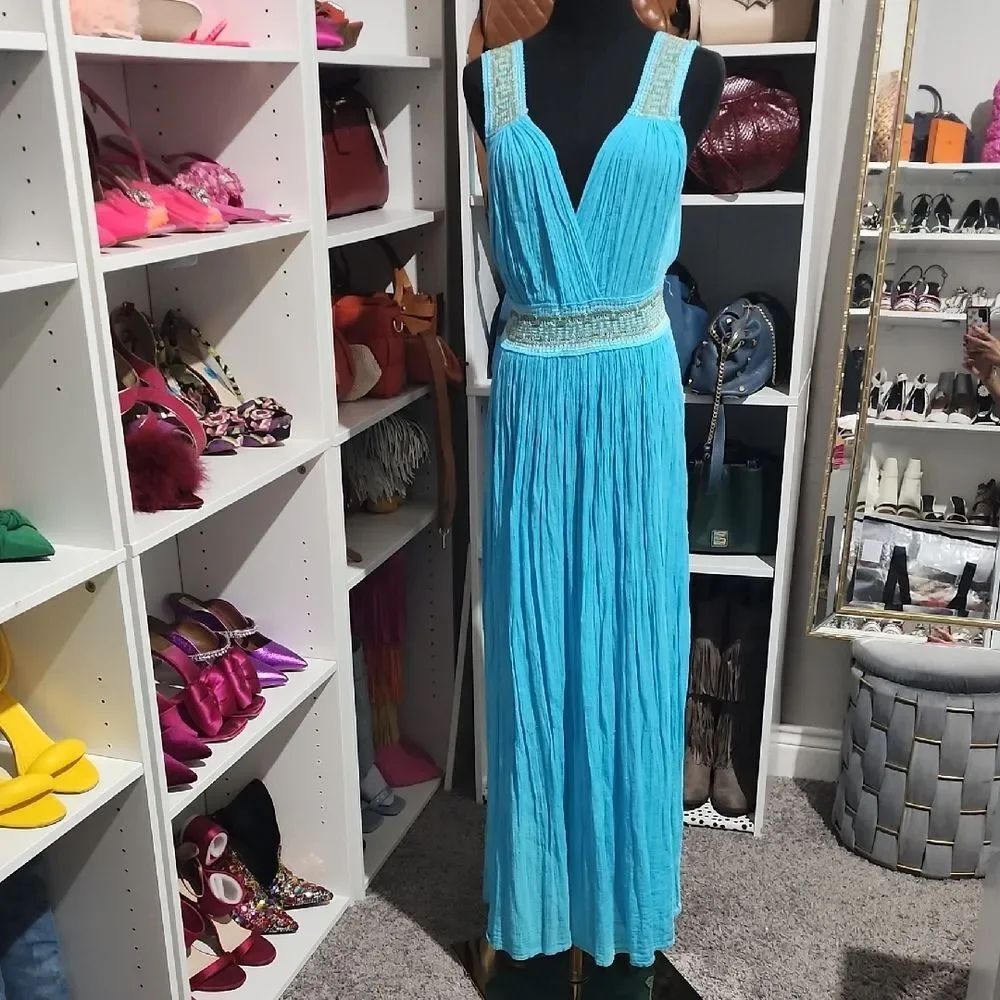 Elegant Blue Maxi Dress with Beaded Accents